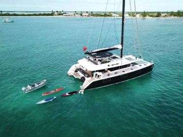Catamaran Mahasattva