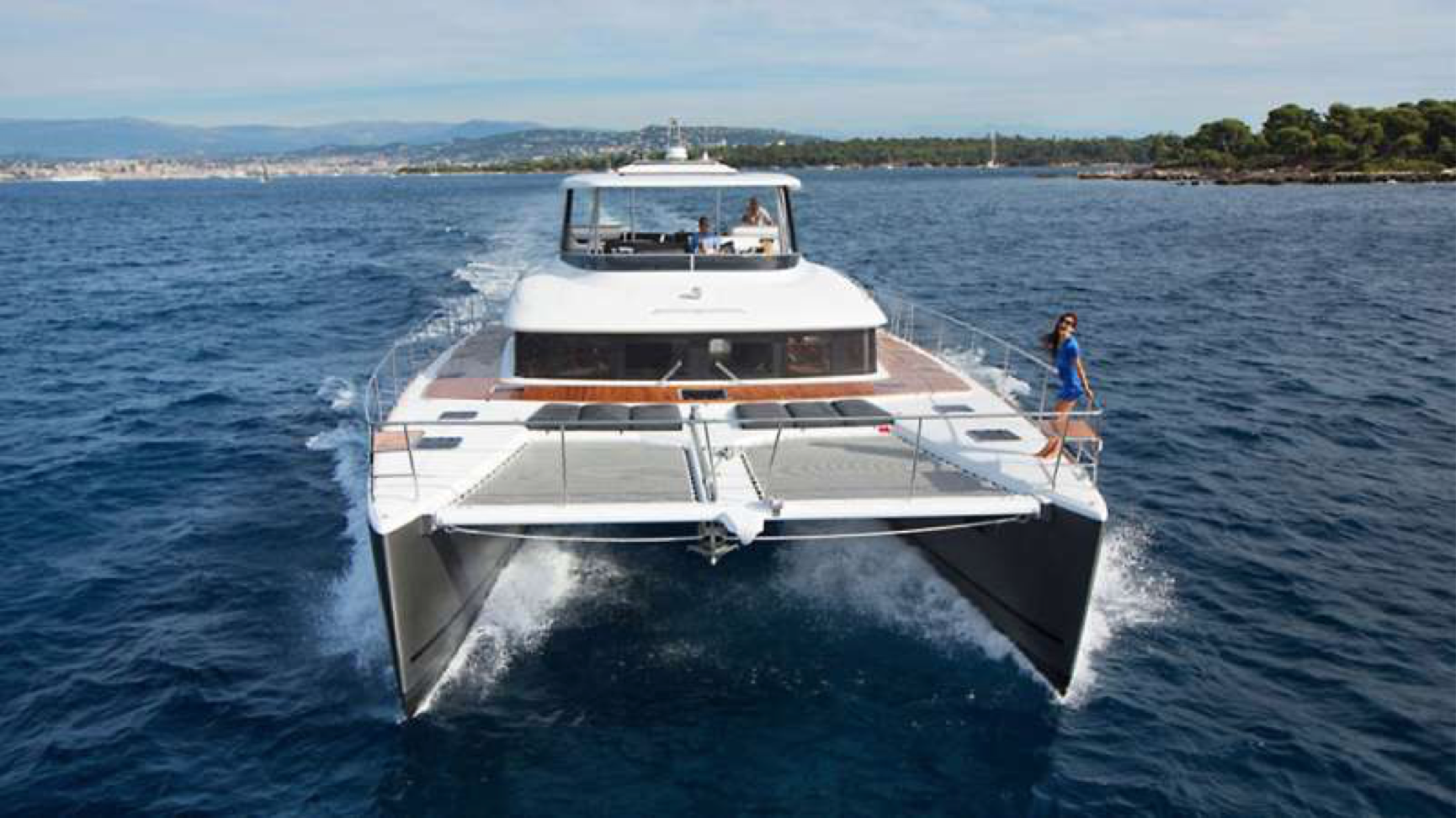 Power Catamaran Jan's Felion